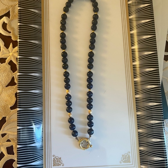 Lapiz stone choker beaded with 18 kt round beads around and 18 kt gold lock - Picture 7 of 8